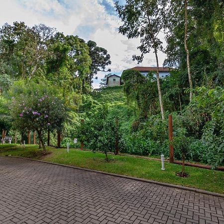 Rosa Edificio Parque Da Vinicola Apartment Gramado Exterior foto